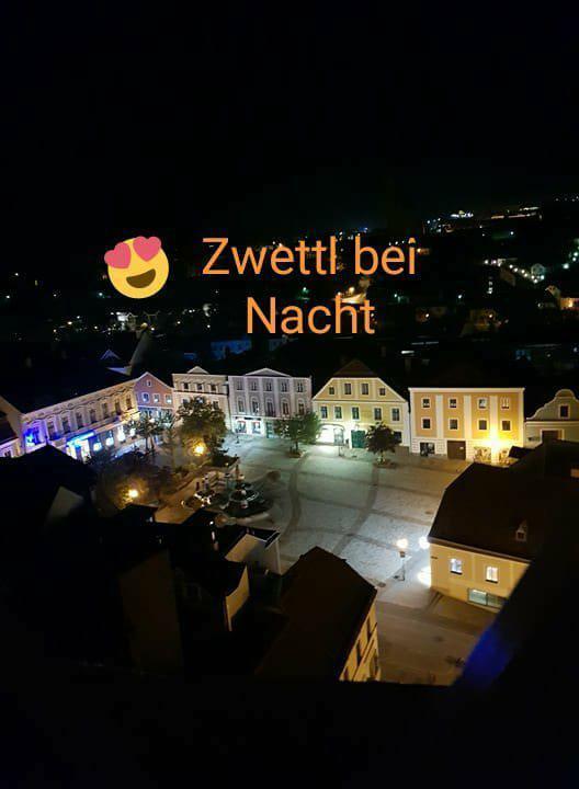 Stadt Pub Zwettl Extérieur photo