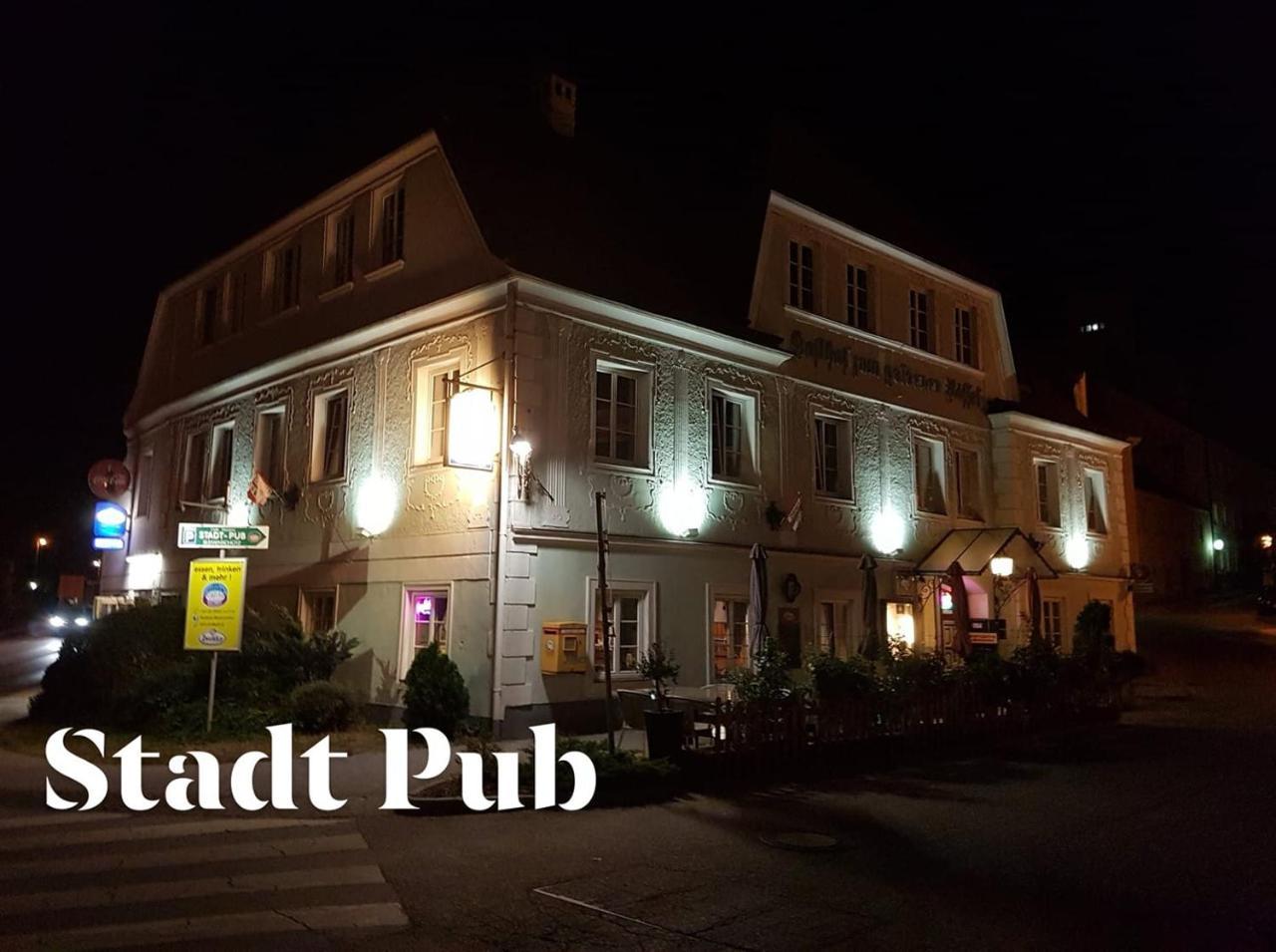 Stadt Pub Zwettl Extérieur photo